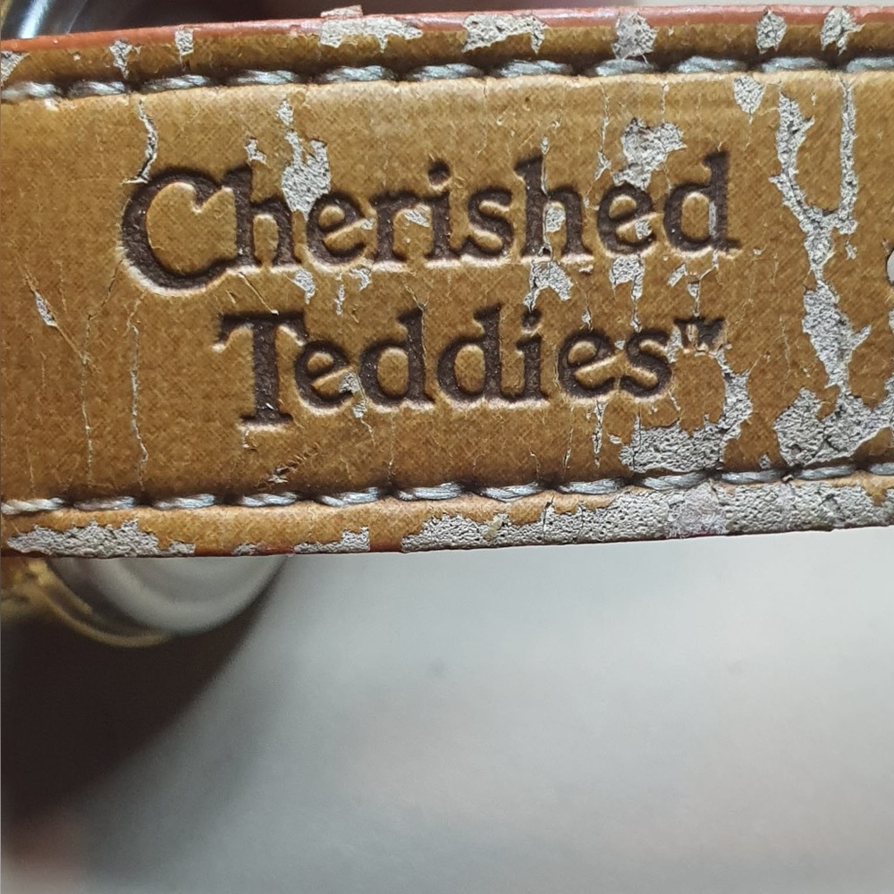 🦋10/$20🦋Vtg Valdawn Cherished Teddies Goldtone Leather Bears Print Women's Watch - Picture 3 of 5